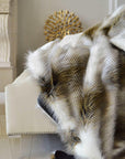 D.V. Kap Alaskan Hawk Throw