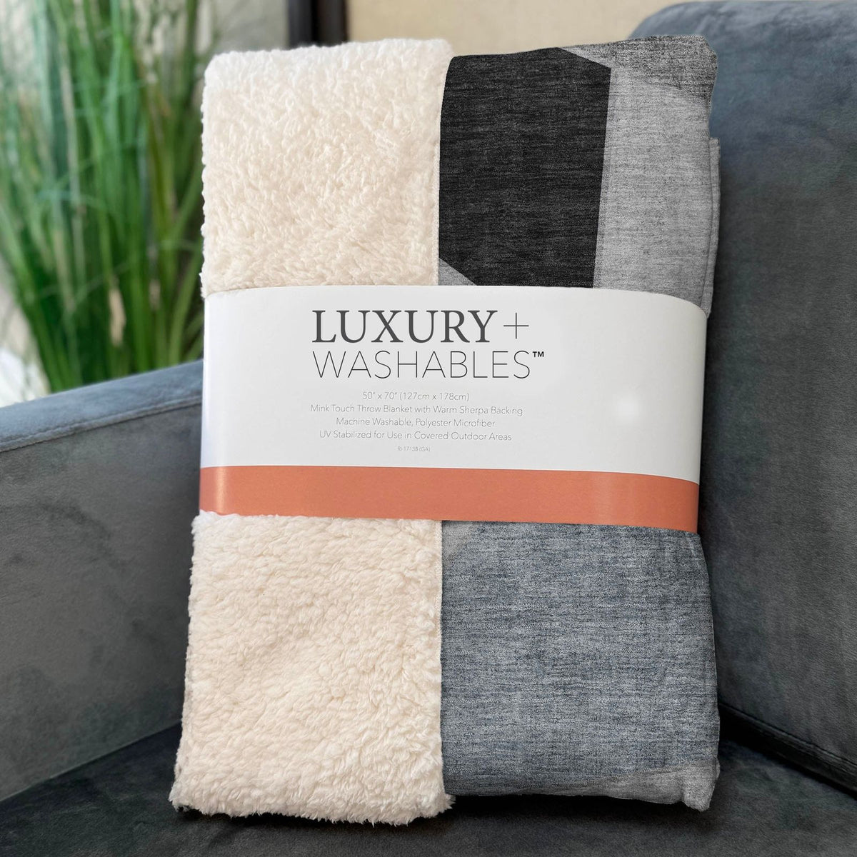Gentle Waves Brown Washable Indoor-Outdoor Rug
