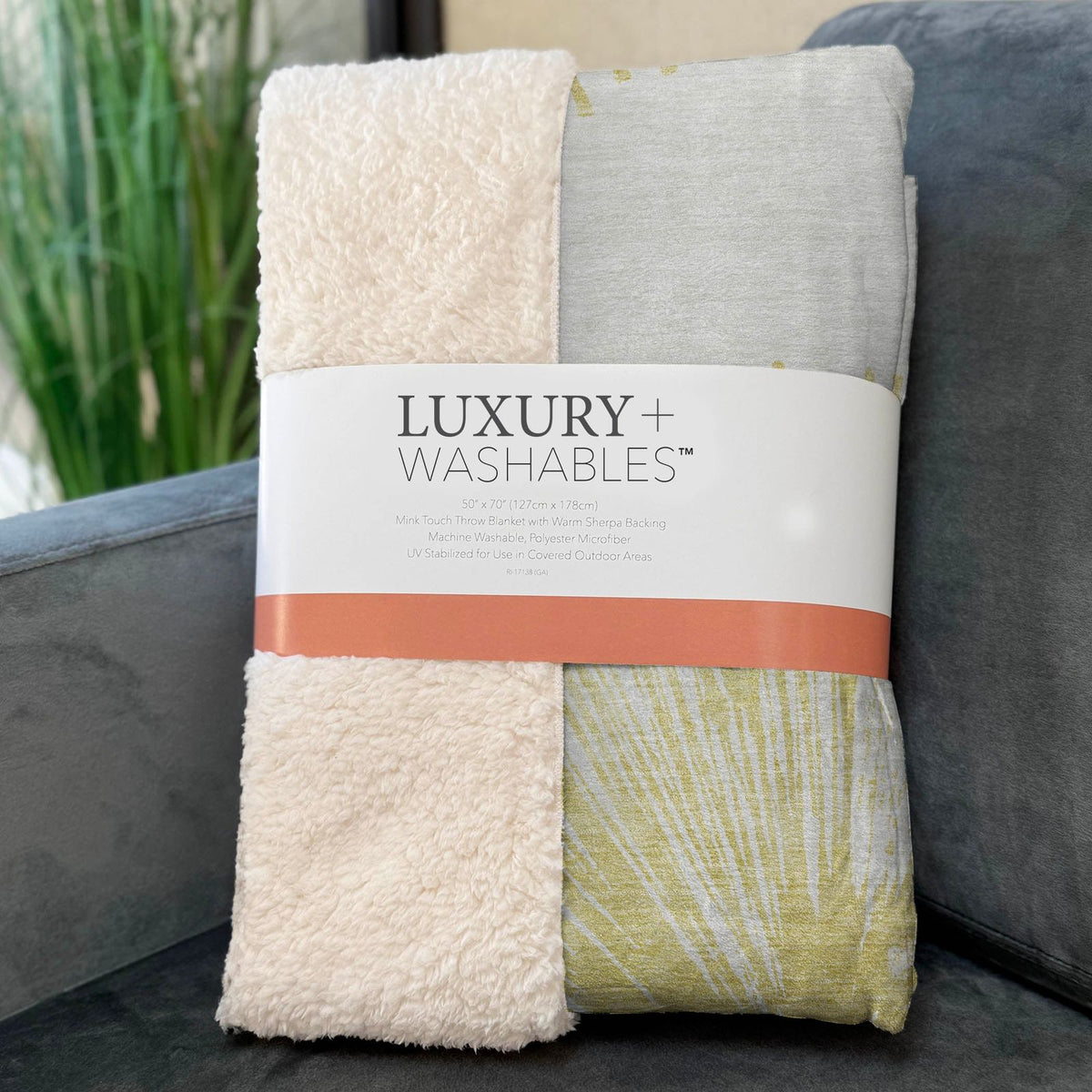 Circles Beige Washable Indoor-Outdoor Rug