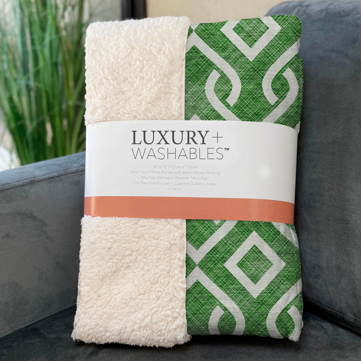 Offset Stripes Emerald Washable Indoor-Outdoor Rug