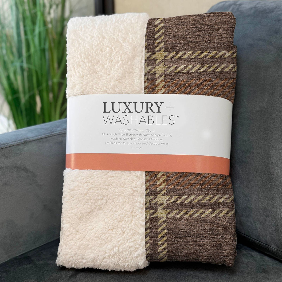 Spiral Whispers Chocolate Washable Indoor-Outdoor Rug