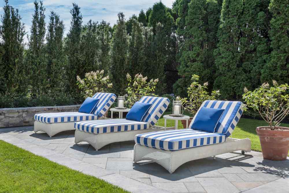 Lloyd Flanders Loom Wicker Outdoor Chaise