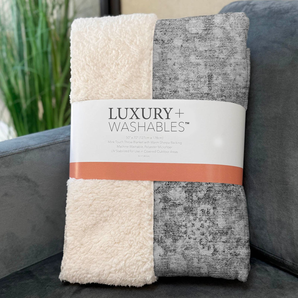 Ocean Ripples Silver Washable Indoor-Outdoor Rug