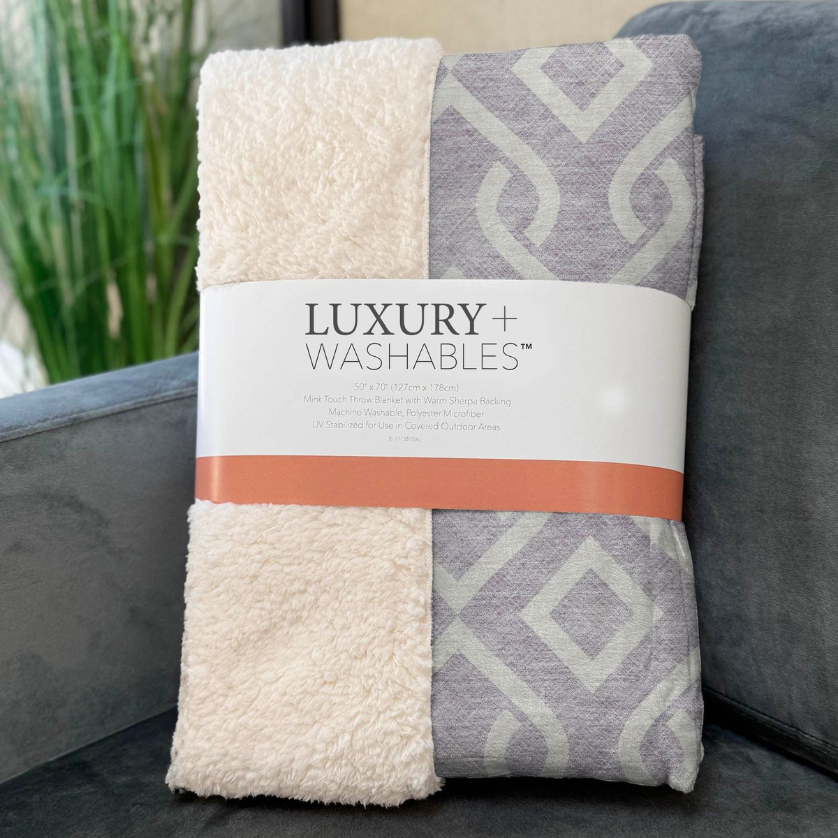 Offset Stripes Lavender Washable Indoor-Outdoor Rug