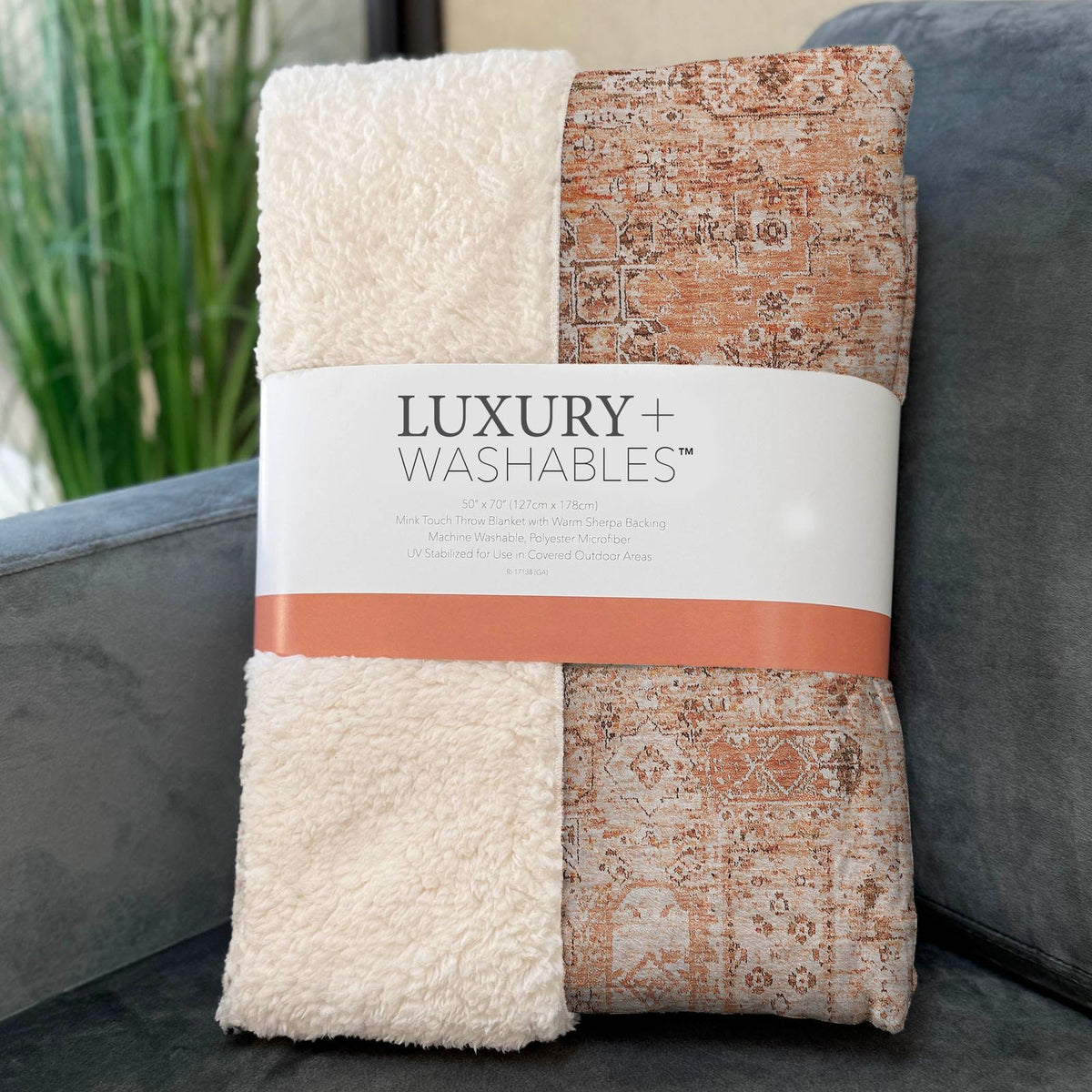 Parallel Bands Salmon Washable Indoor-Outdoor Rug