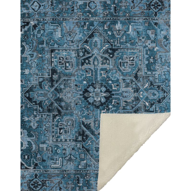 Oriental Blue Washable Indoor-Outdoor Rug