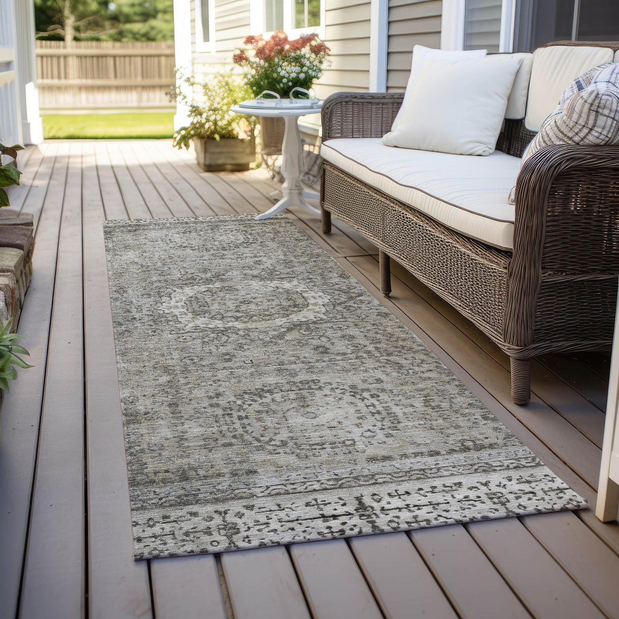 Addison Rugs Irias Gray Washable Indoor-Outdoor Rug