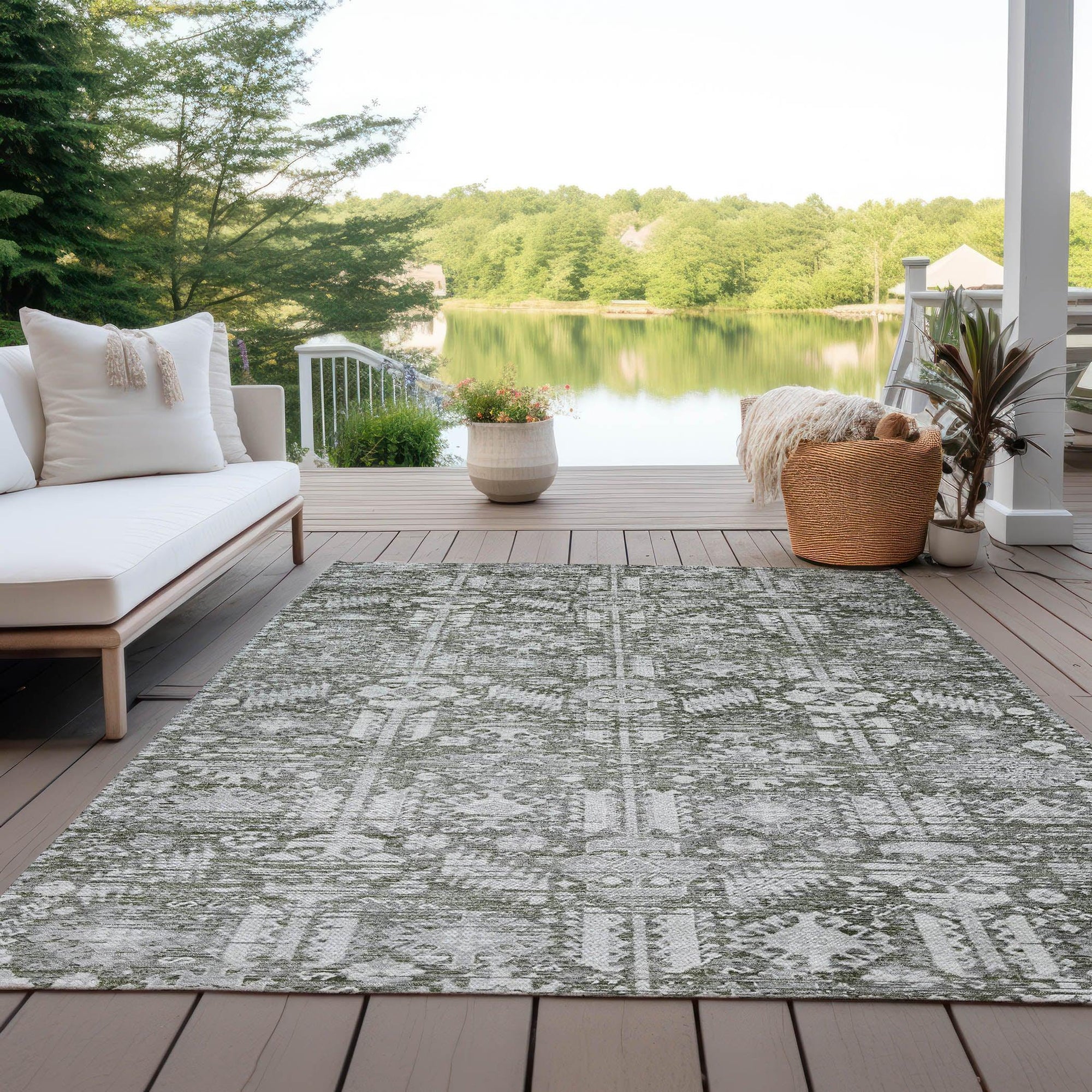 Addison Rugs Laearis Gray Washable Indoor-Outdoor Rug