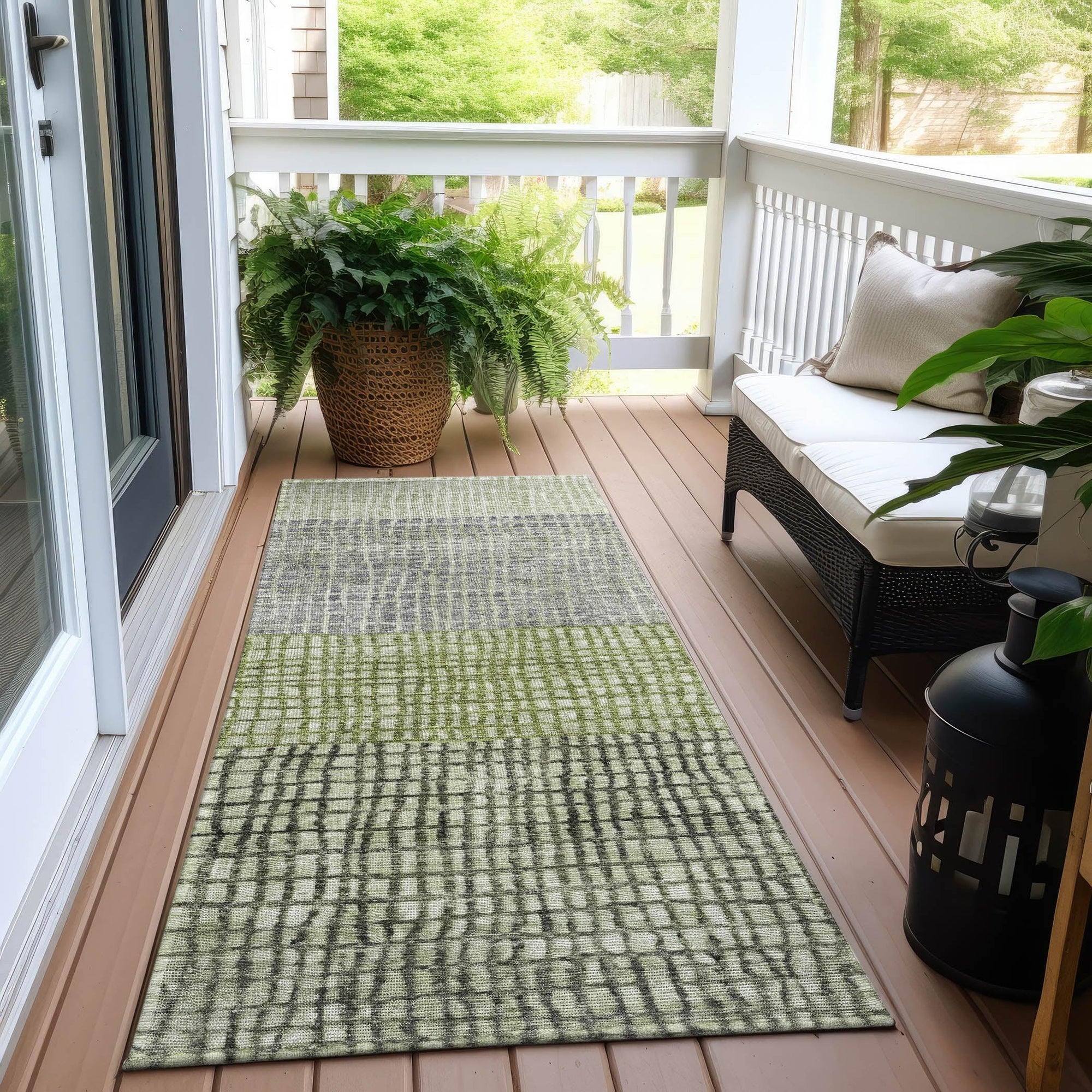 Raeon Aloe Washable Indoor-Outdoor Rug