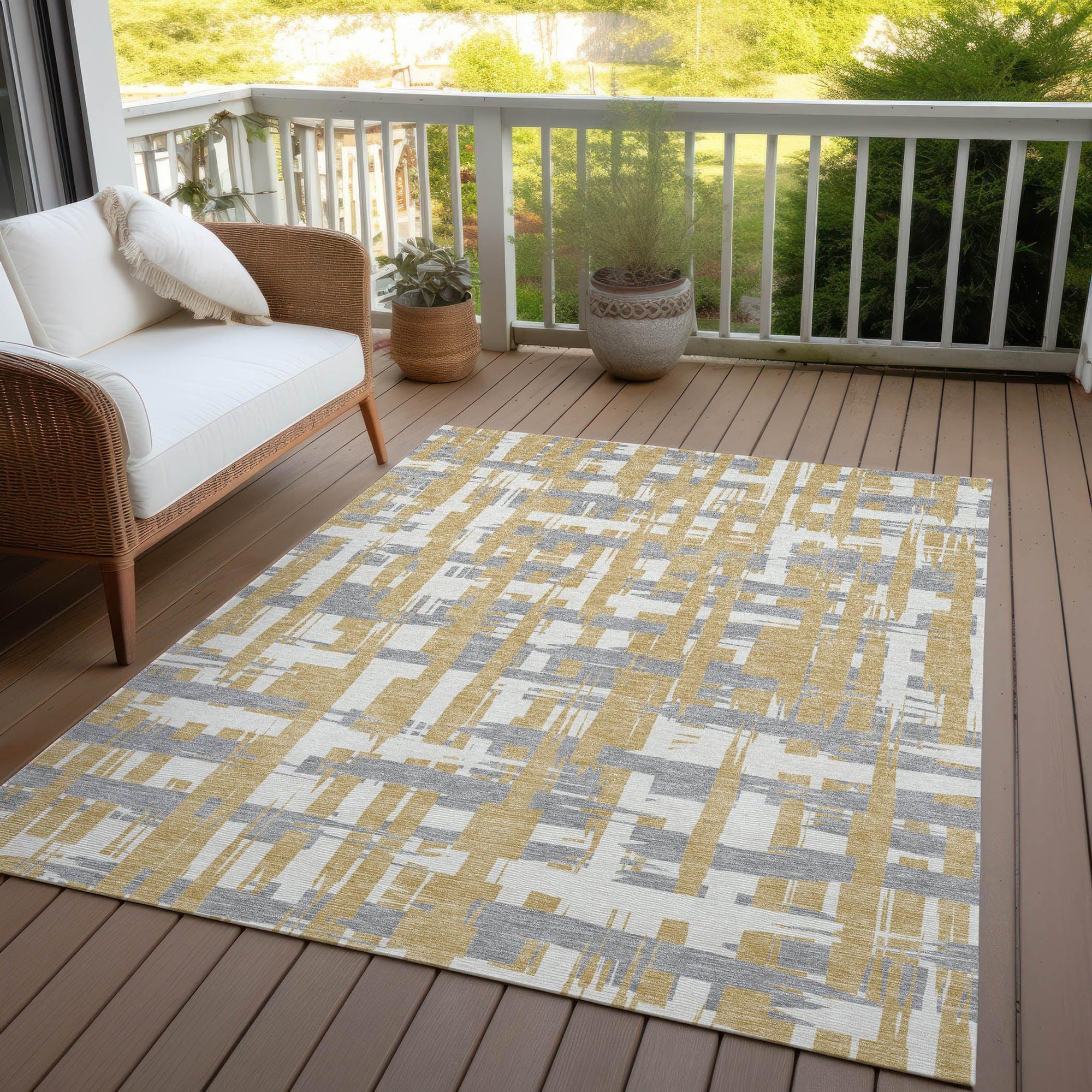 Addison Rugs Taelaris Gold Washable Indoor-Outdoor Rug