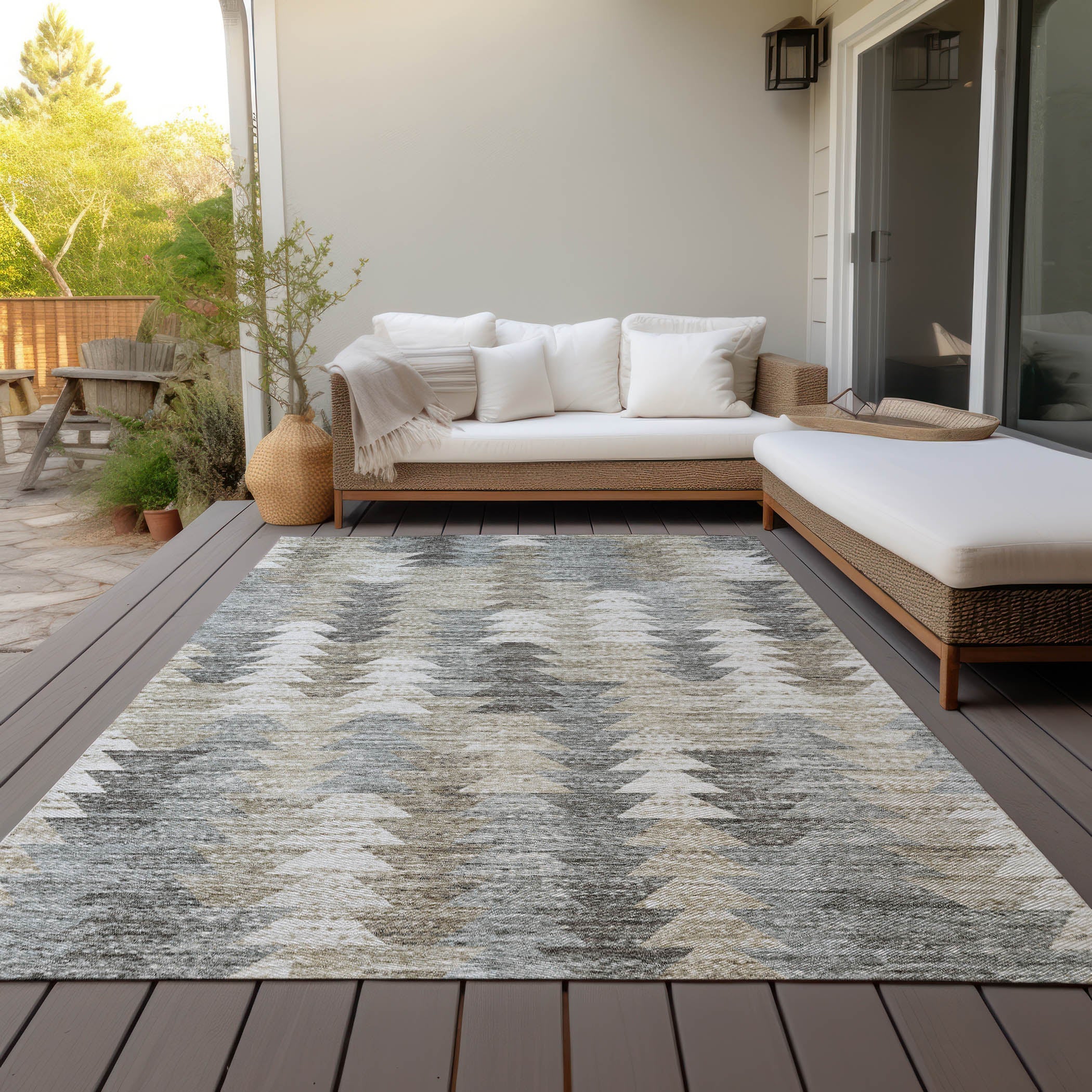 Angled Checks Taupe Washable Indoor-Outdoor Rug