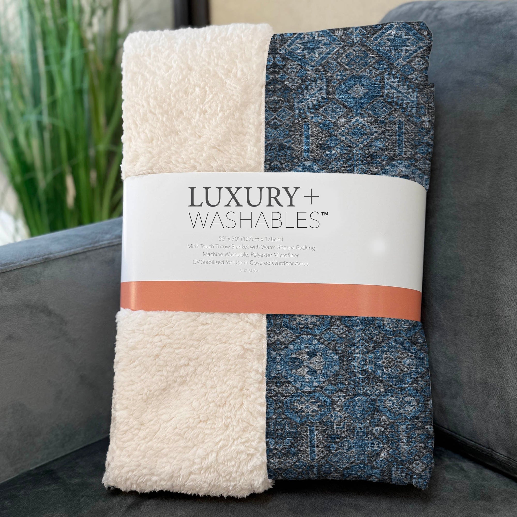 Addison Rugs Bohemian 50" x 70" Throw Blanket