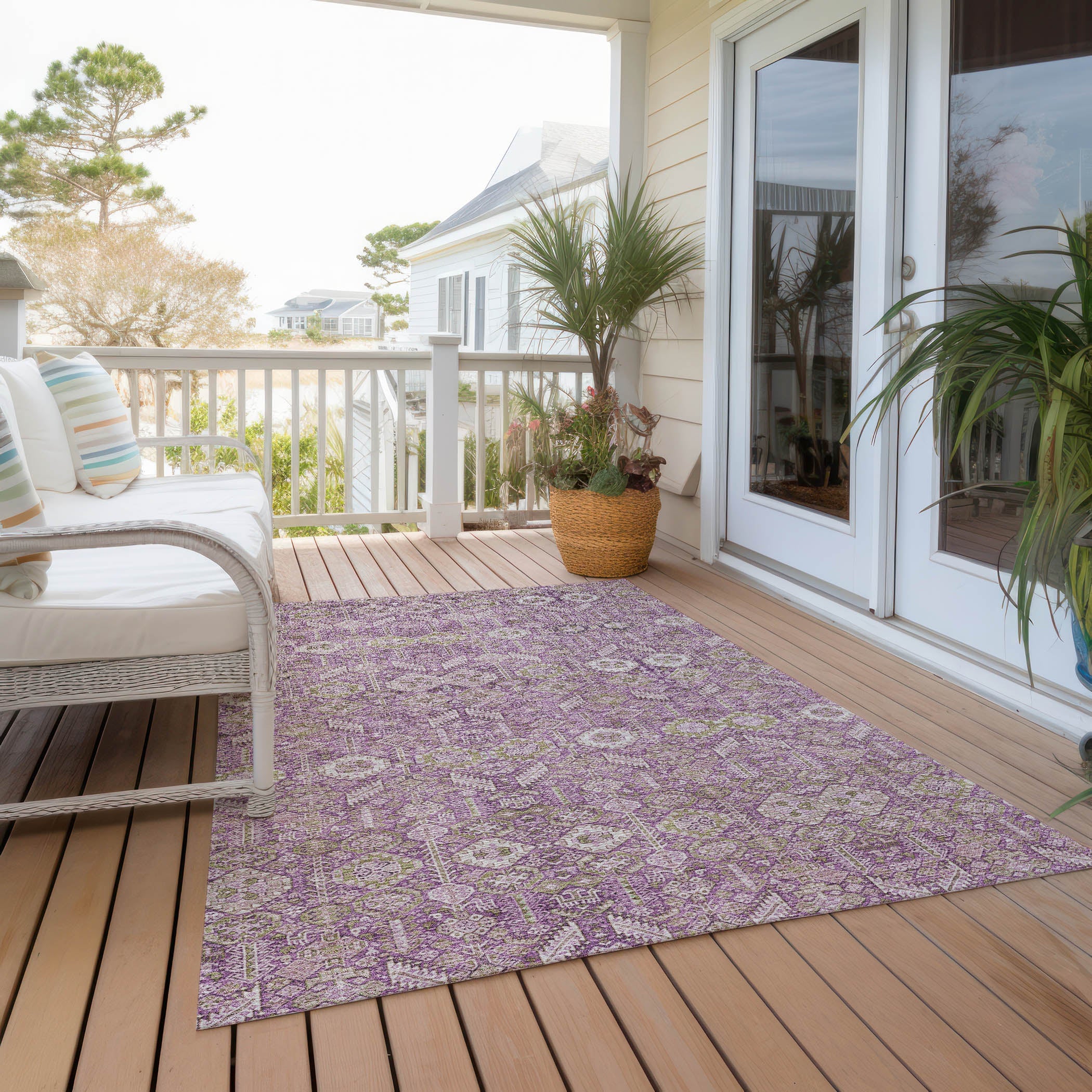 Bohemian Lavender Washable Indoor-Outdoor Rug