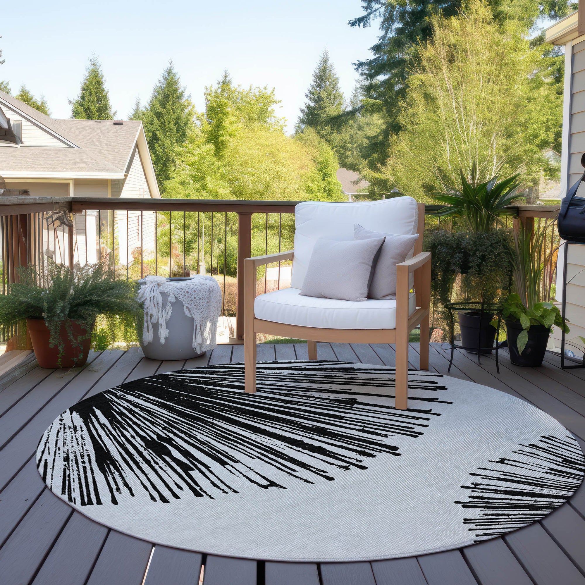 Addison Rugs Circles Black Washable Indoor-Outdoor Rug