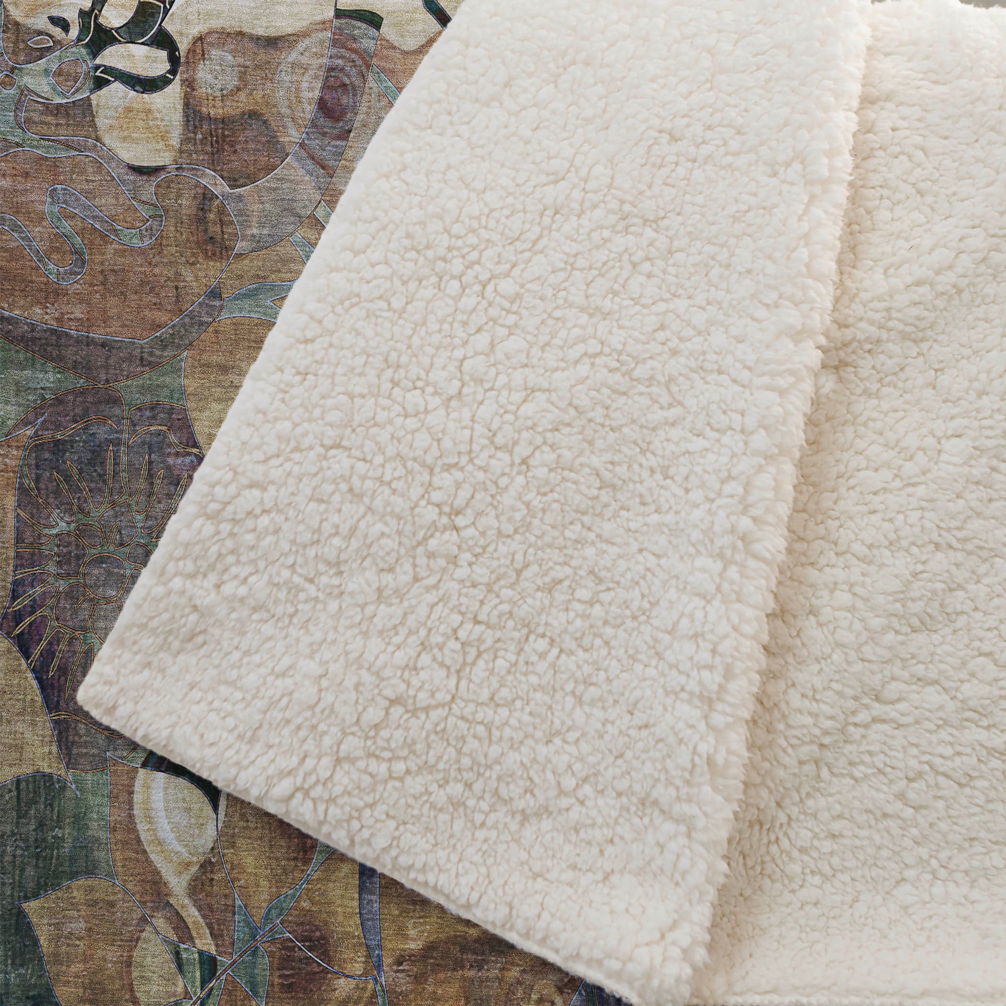 Addison Rugs Floral 50" x 70" Throw Blanket
