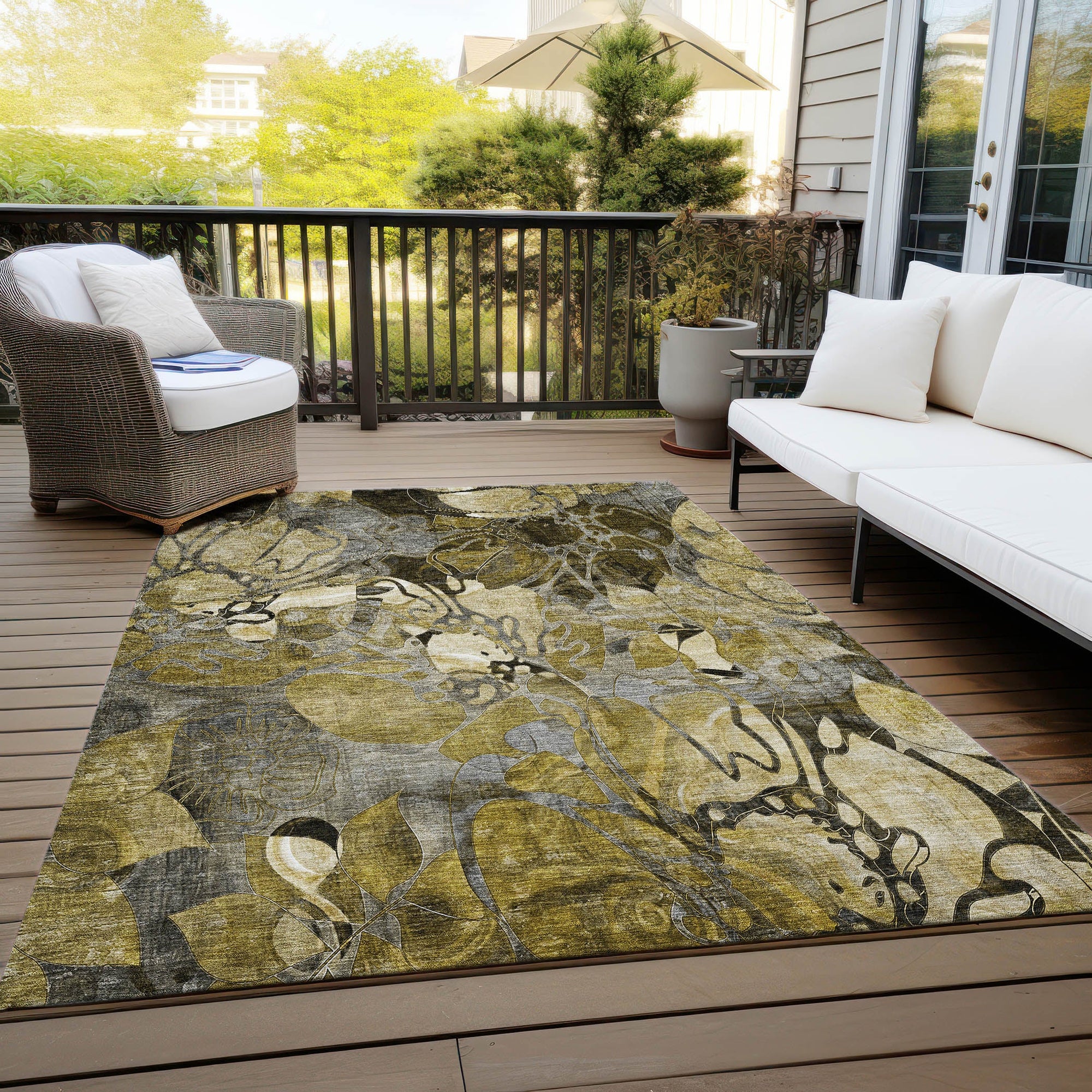 Addison Rugs Floral Brown Washable Indoor-Outdoor Rug