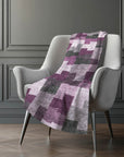 Addison Rugs Flowing Harmony 50" x 70" Throw Blanket