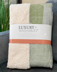 Addison Rugs Gentle Waves 50" x 70" Throw Blanket
