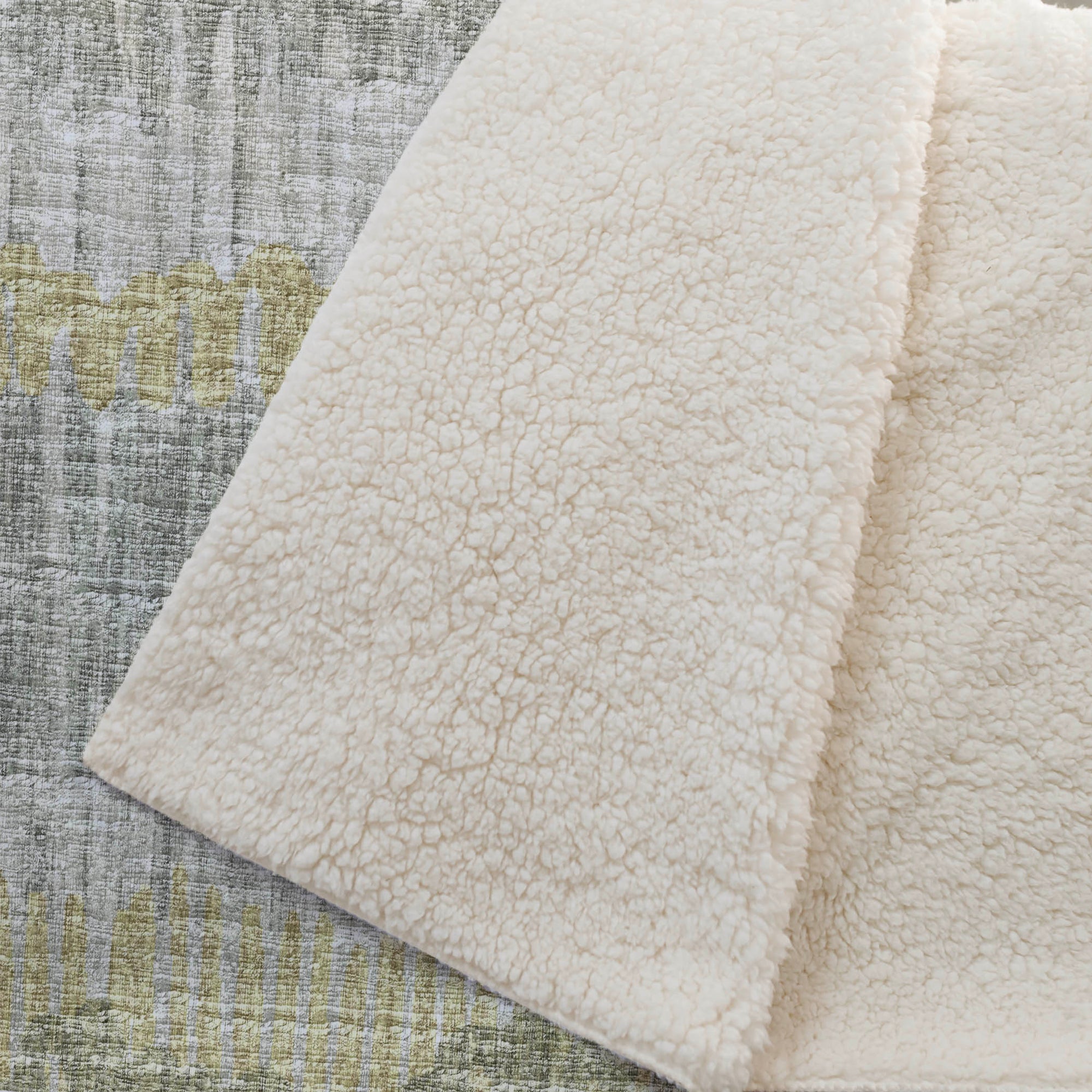 Addison Rugs Loops Lines 50" x 70" Throw Blanket