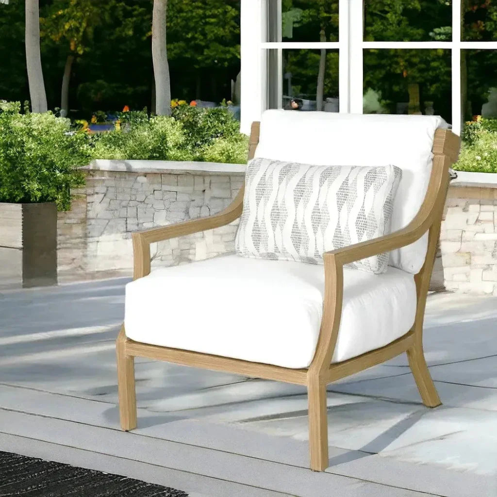 Nicoya Sunbrella Cushions Lounge Chair