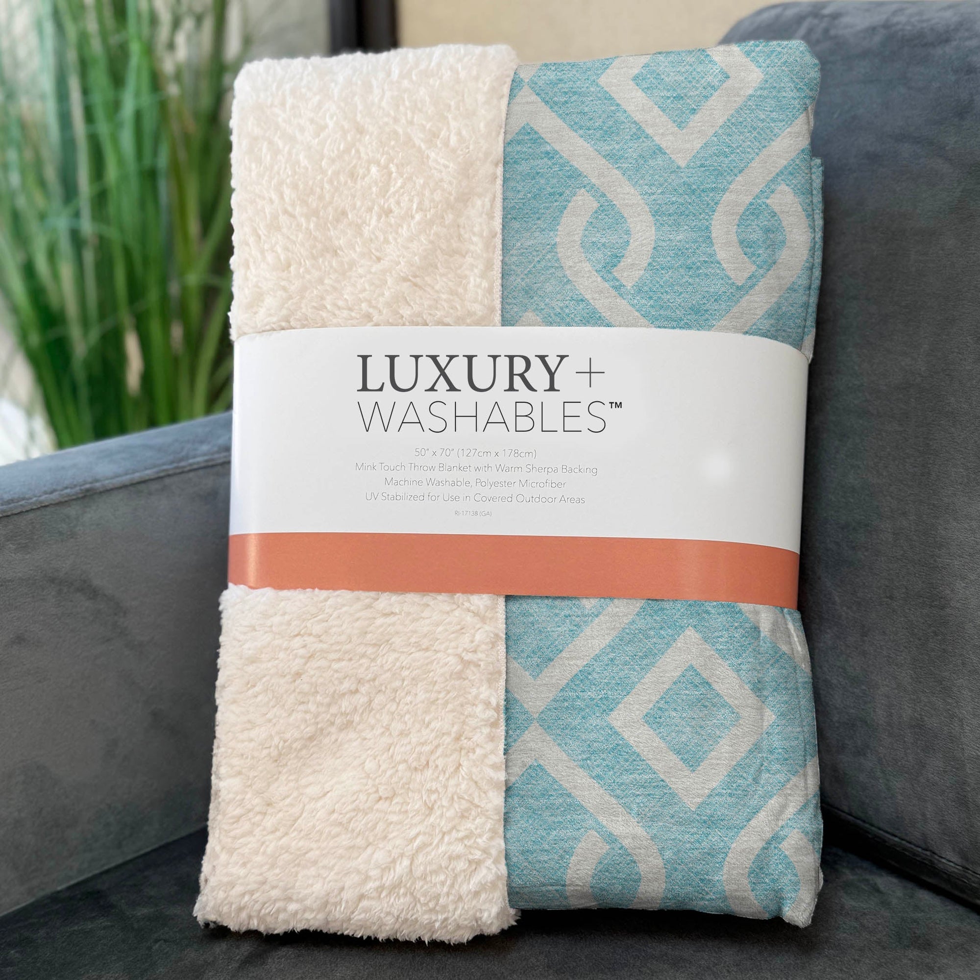 Addison Rugs Offset Stripes 50" x 70" Throw Blanket