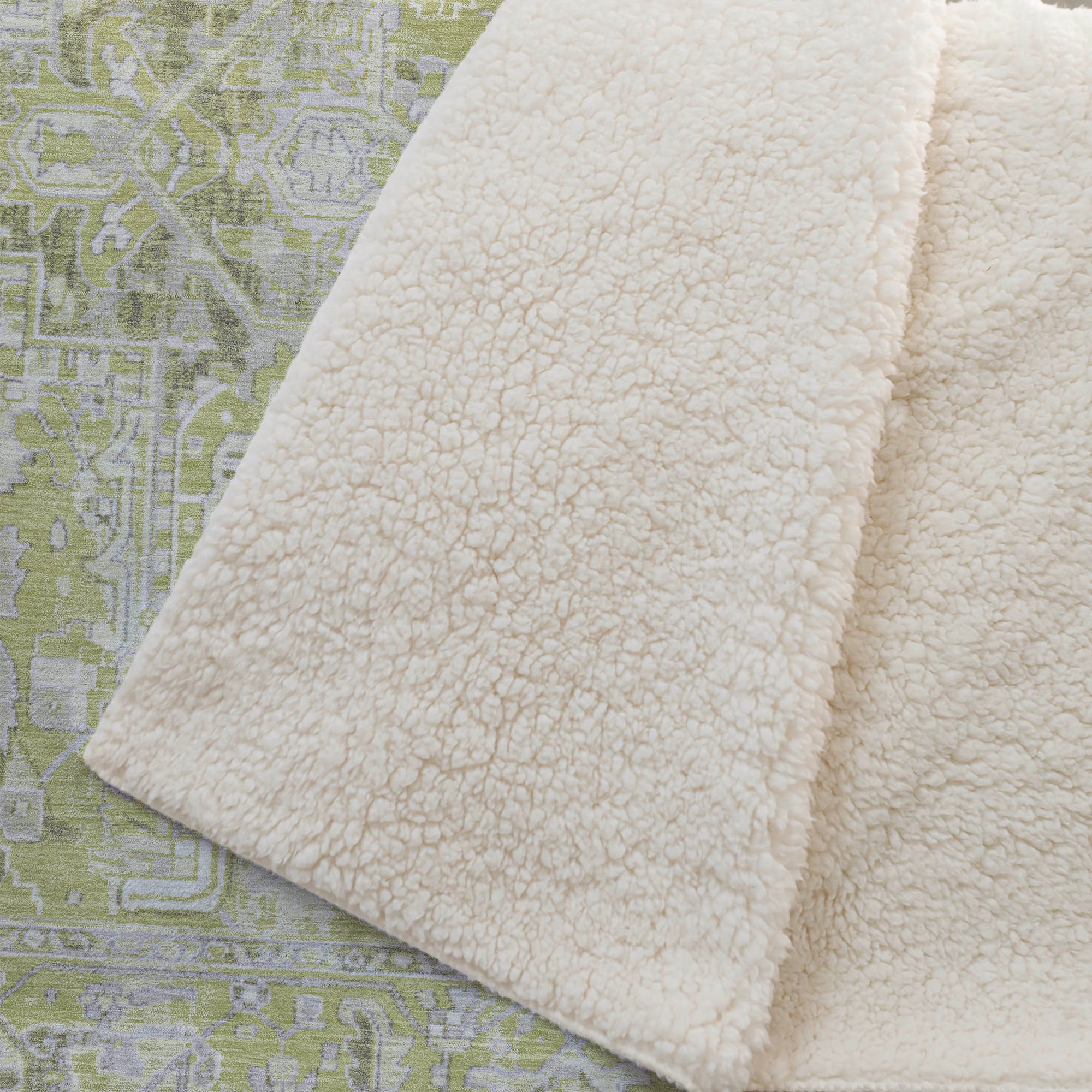 Addison Rugs Oriental 50" x 70" Throw Blanket