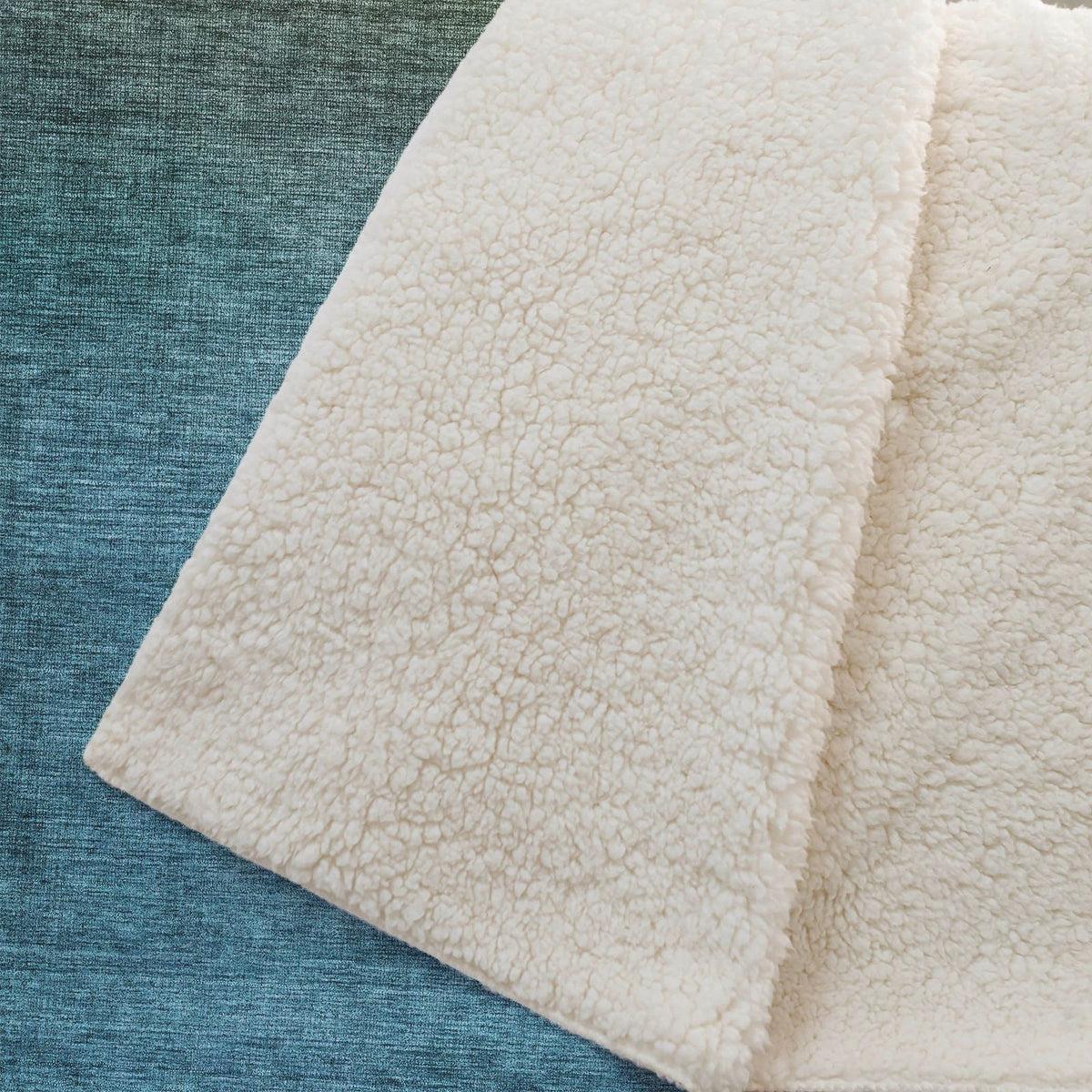Addison Rugs Quiet Current 50" x 70" Throw Blanket