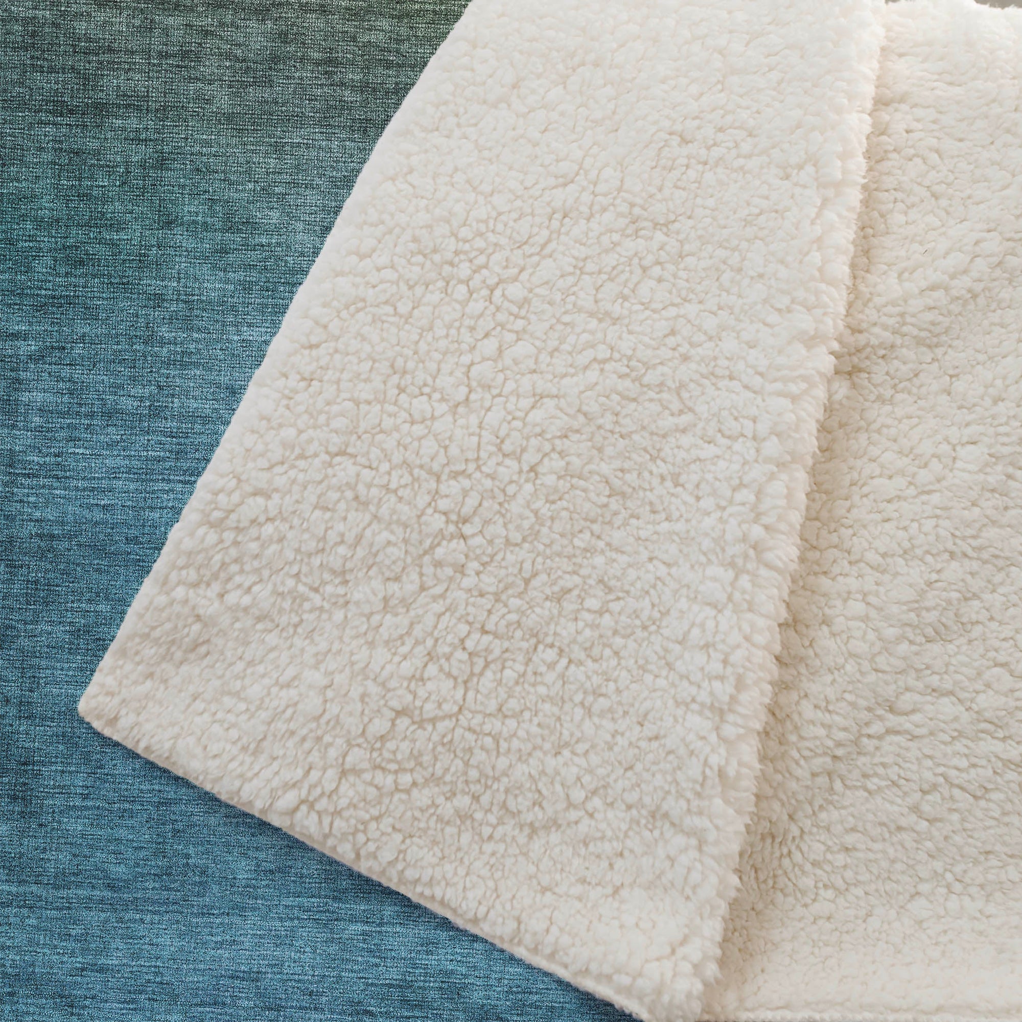 Addison Rugs Quiet Current 50" x 70" Throw Blanket