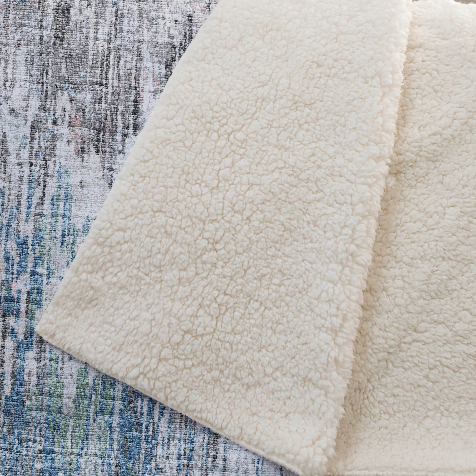 Addison Rugs Soft Abstract 50" x 70" Throw Blanket