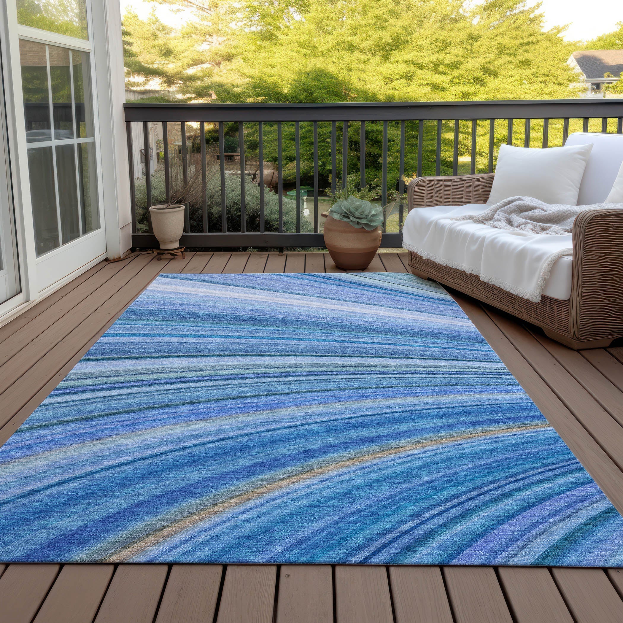 Waves Blue Washable Indoor-Outdoor Rug