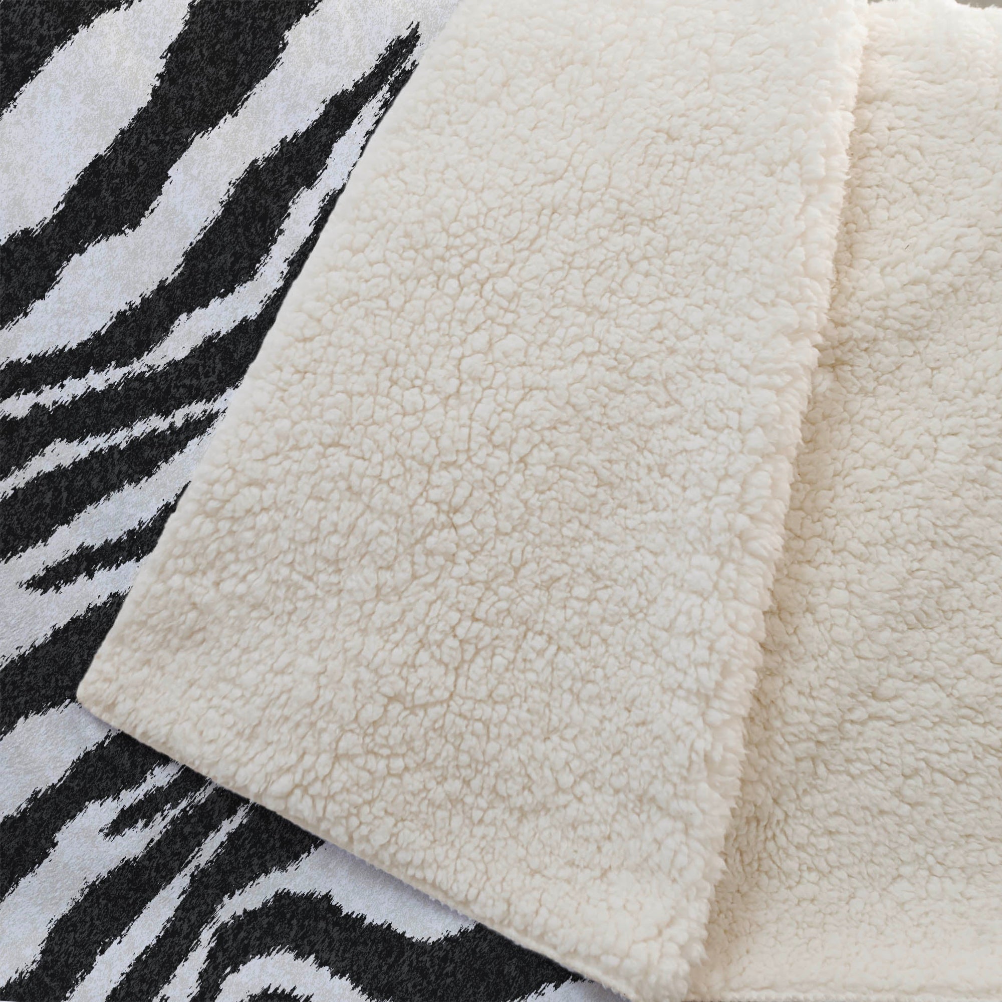 Addison Rugs Zebra 50" x 70" Throw Blanket