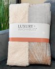 Circles Salmon Washable Indoor-Outdoor Rug