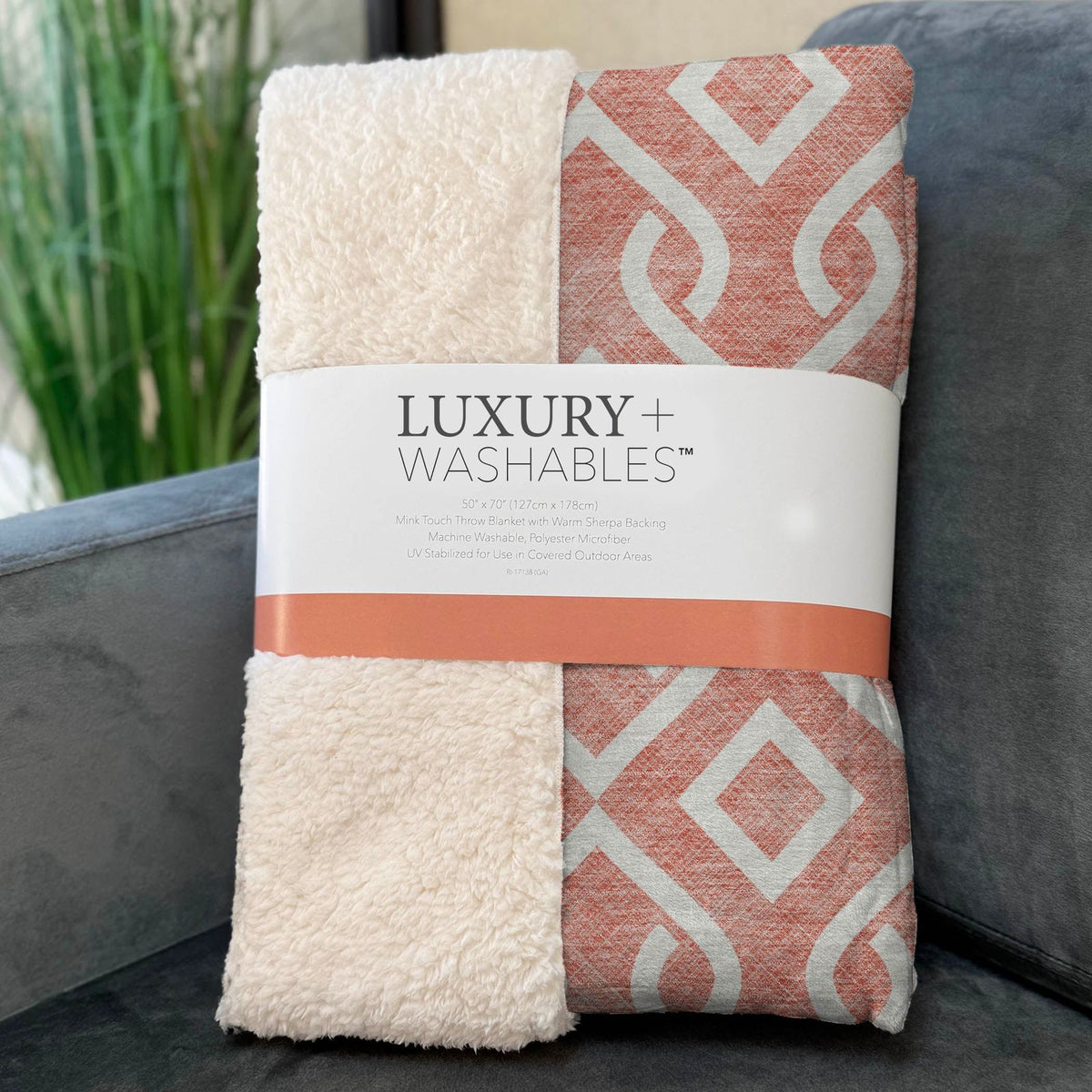 Offset Stripes Salmon Washable Indoor-Outdoor Rug