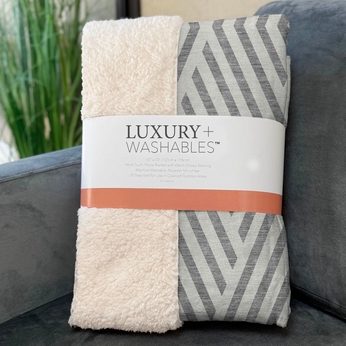 Geometric Grey Washable Indoor-Outdoor Rug