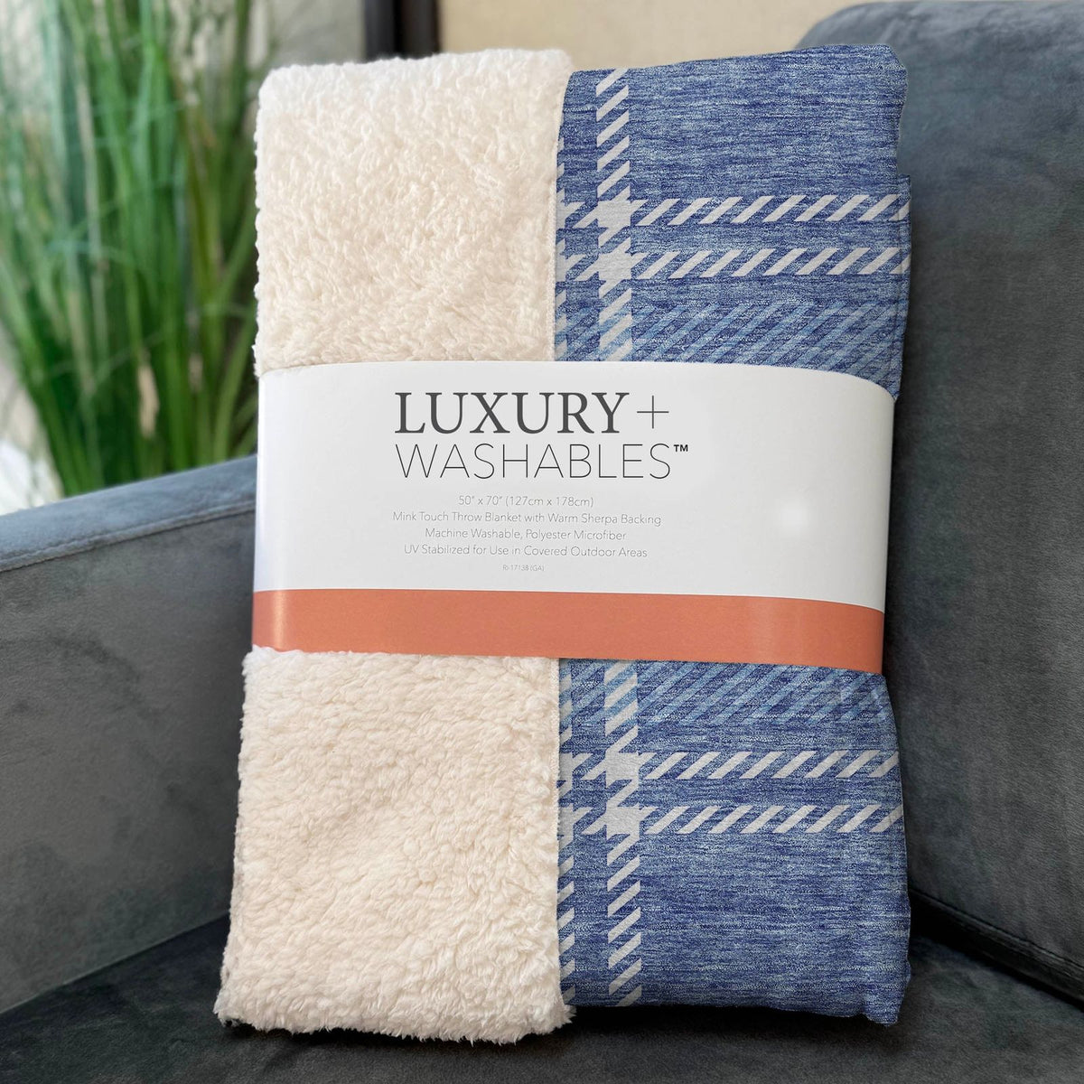 Spiral Whispers Blue Washable Indoor-Outdoor Rug
