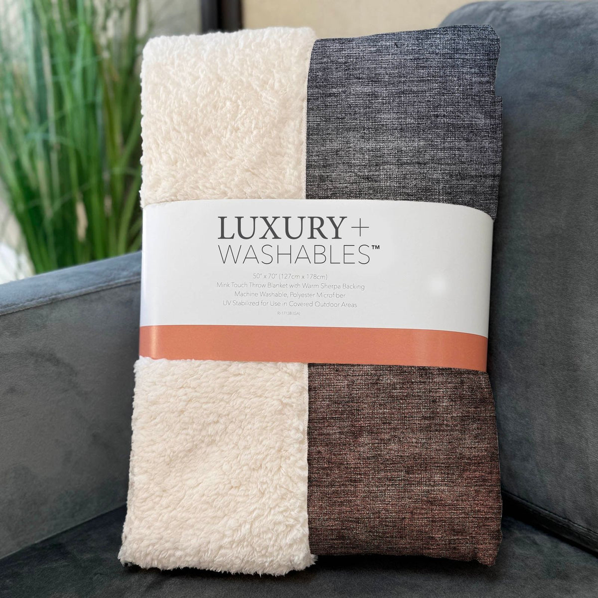 Quiet Current Teal Washable Indoor-Outdoor Rug