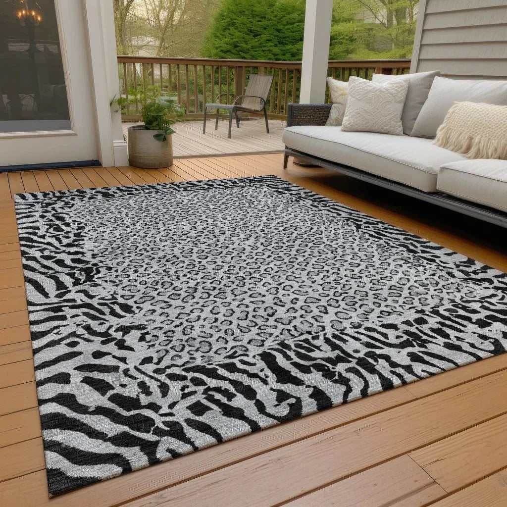 LOOMLAN Rugs Elyvia Gray Washable Indoor-Outdoor Rug