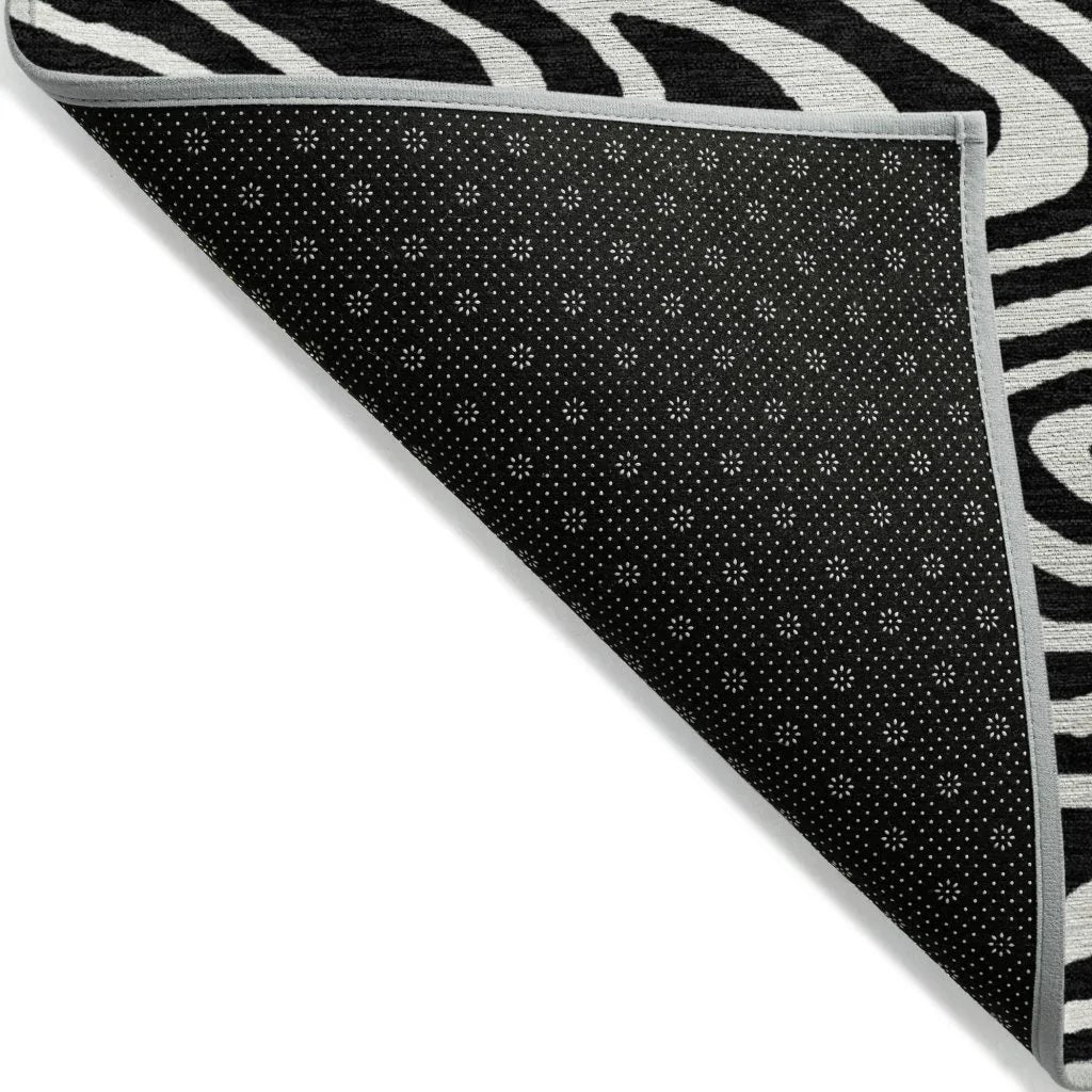 LOOMLAN Rugs Evalora Black Washable Indoor-Outdoor Rug