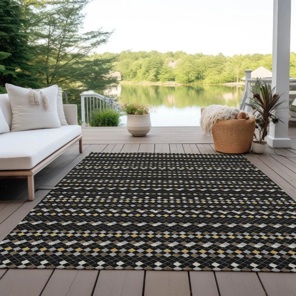 LOOMLAN Rugs Gridora Black Washable Indoor-Outdoor Rug