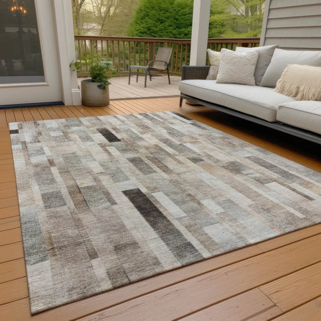 LOOMLAN Rugs Laventhia Brown Washable Indoor-Outdoor Rug