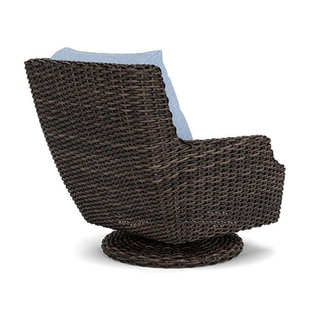 Lloyd Flanders Largo High Back Swivel Rocker Lounge Chair Wicker