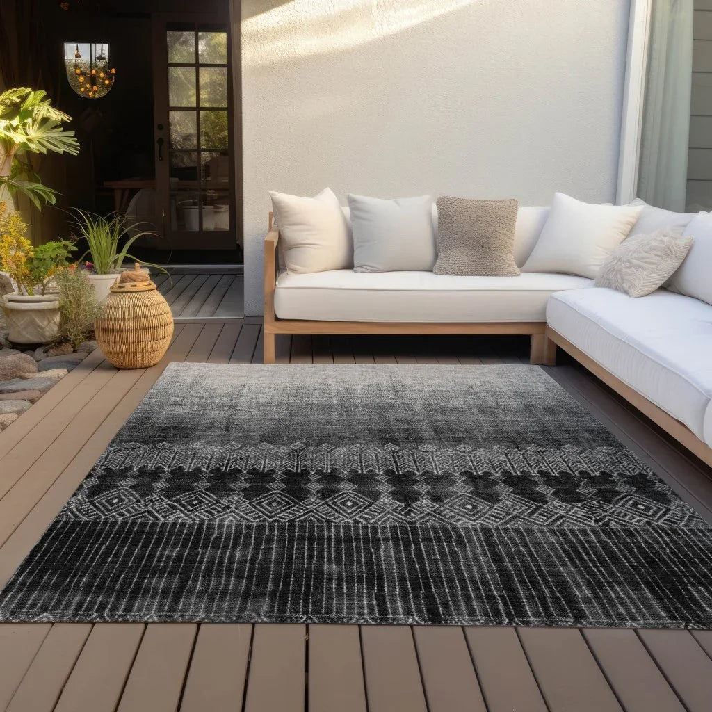 LOOMLAN Rugs Novelle Black Washable Indoor-Outdoor Rug
