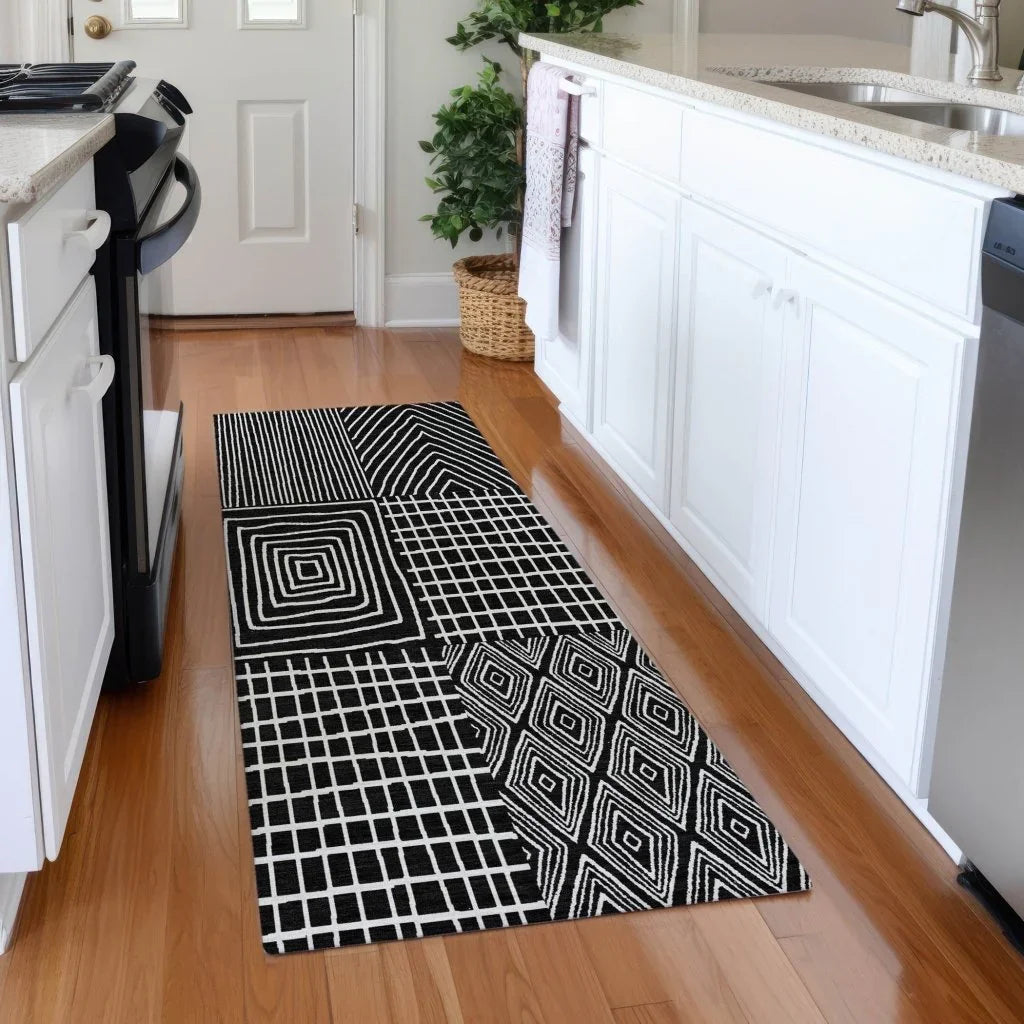 LOOMLAN Rugs Owen Black Washable Indoor-Outdoor Rug