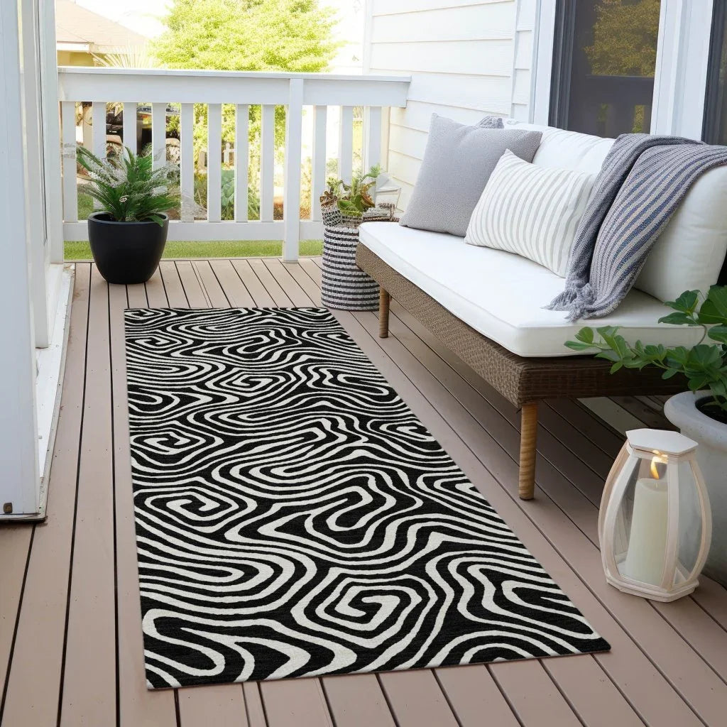 LOOMLAN Rugs Raya Black Washable Indoor-Outdoor Rug