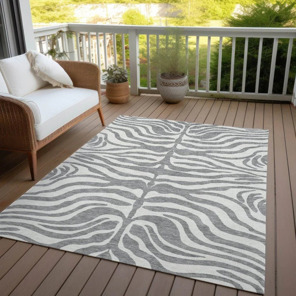 LOOMLAN Rugs Solstice Gray Washable Indoor-Outdoor Rug