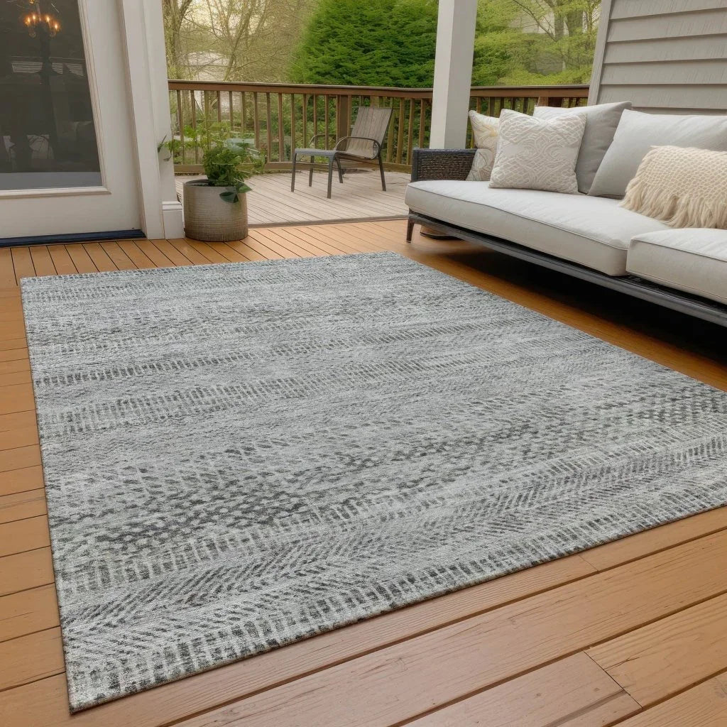 LOOMLAN Rugs Viviennea Gray Washable Indoor-Outdoor Rug
