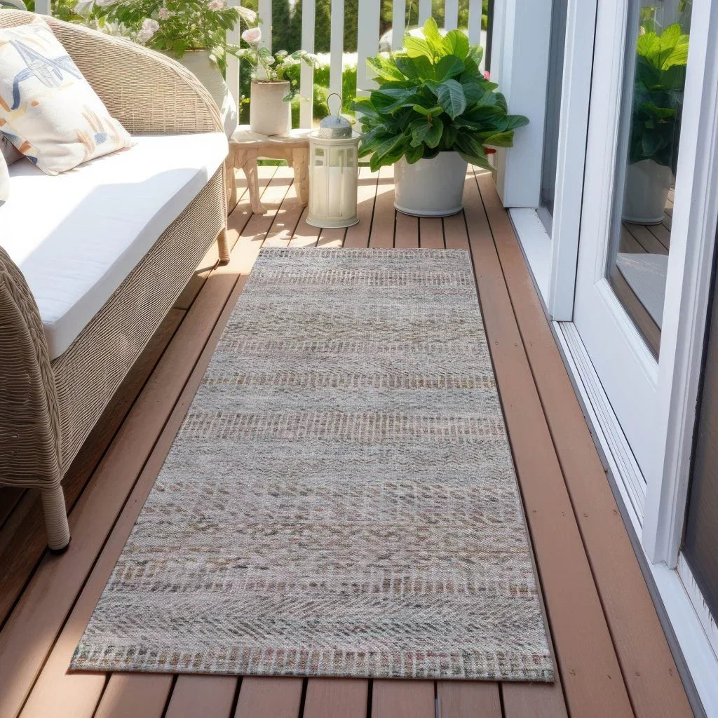 LOOMLAN Rugs Viviennea Ivory Washable Indoor-Outdoor Rug