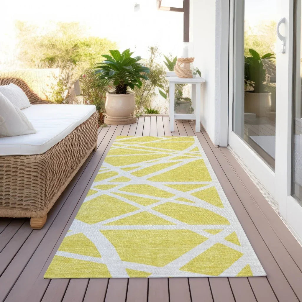 LOOMLAN Rugs Zephina Yellow Washable Indoor-Outdoor Rug