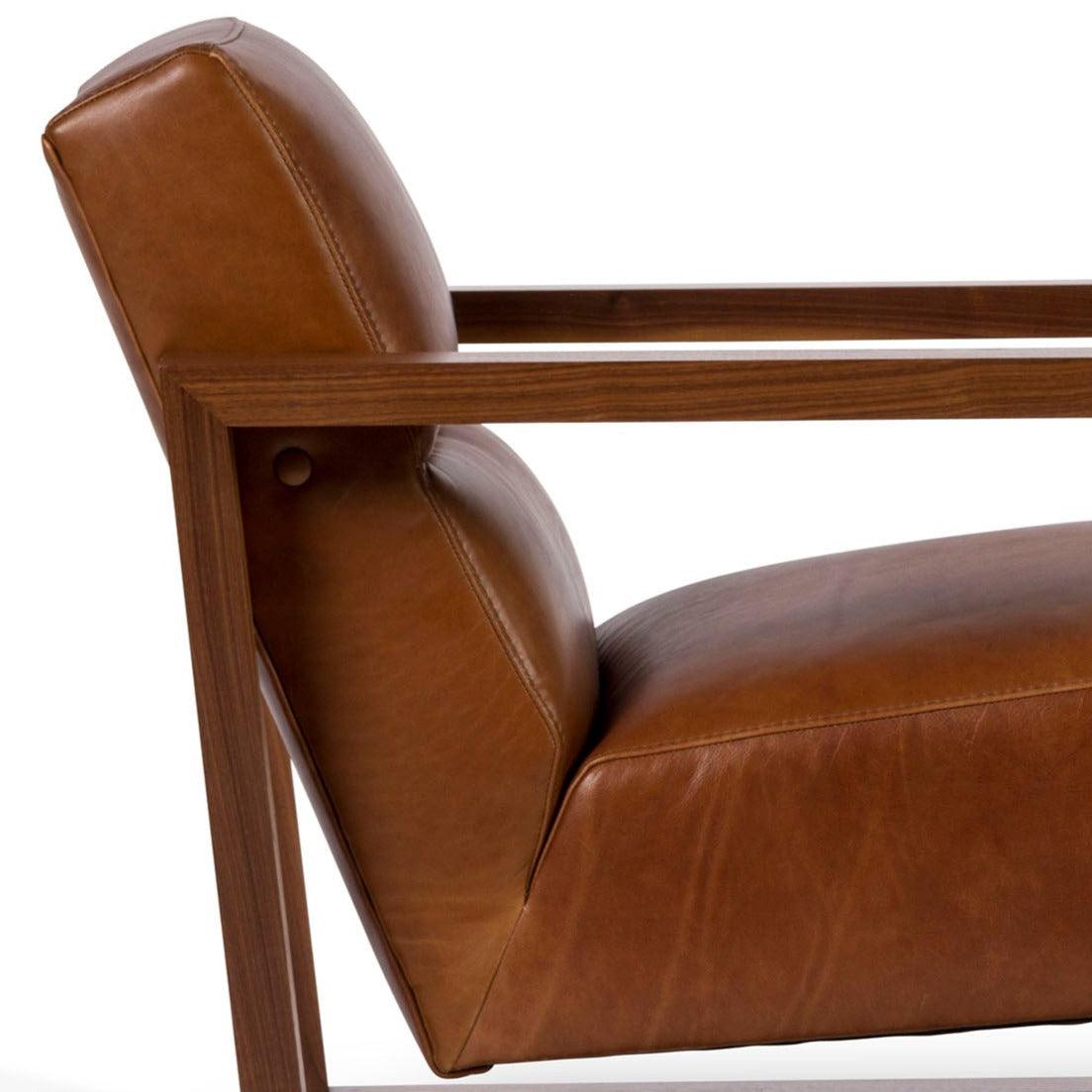 Bond Gentleman&#39;s Leather Club Chair - Uptown Sebastian