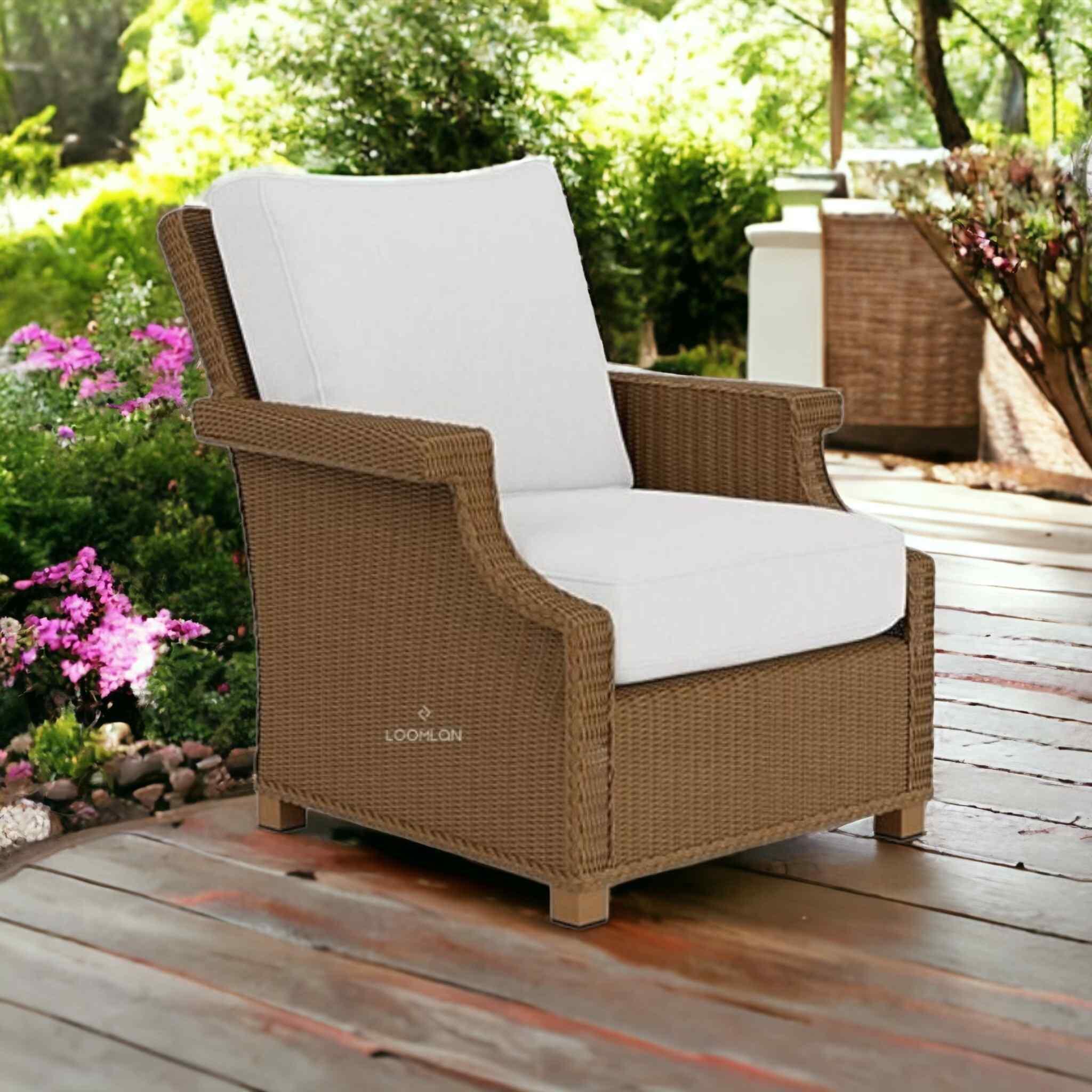 Hamptons Outdoor Furniture Wicker Lounge Chair Lloyd Flanders - Uptown Sebastian